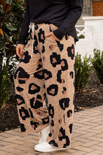 Load image into Gallery viewer, Leopard Drawstring Wide Leg Casual Pants
