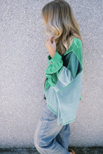 Load image into Gallery viewer, Colorblock Stitching Patchwork Buttoned Long Sleeve Top
