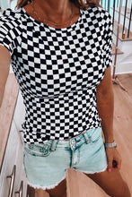 Load image into Gallery viewer, Checkered Ribbed Crew Neck T Shirt
