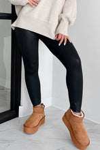 Load image into Gallery viewer, V Crossover High Waist Pocketed Leggings
