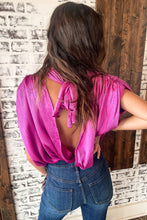 Load image into Gallery viewer, Ruched Sleeves Knotted Backless Blouse
