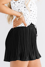 Load image into Gallery viewer, Drawstring Waist Flowy Pleated Shorts
