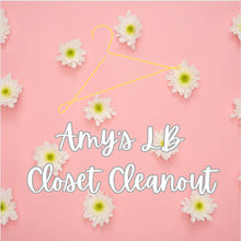 Load image into Gallery viewer, Closet clean out tops

