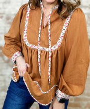 Load image into Gallery viewer, Split Neck Pleated Floral Trim Long Puff Sleeve Blouse
