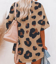 Load image into Gallery viewer, Boyfriend Leopard Print Loose T Shirt
