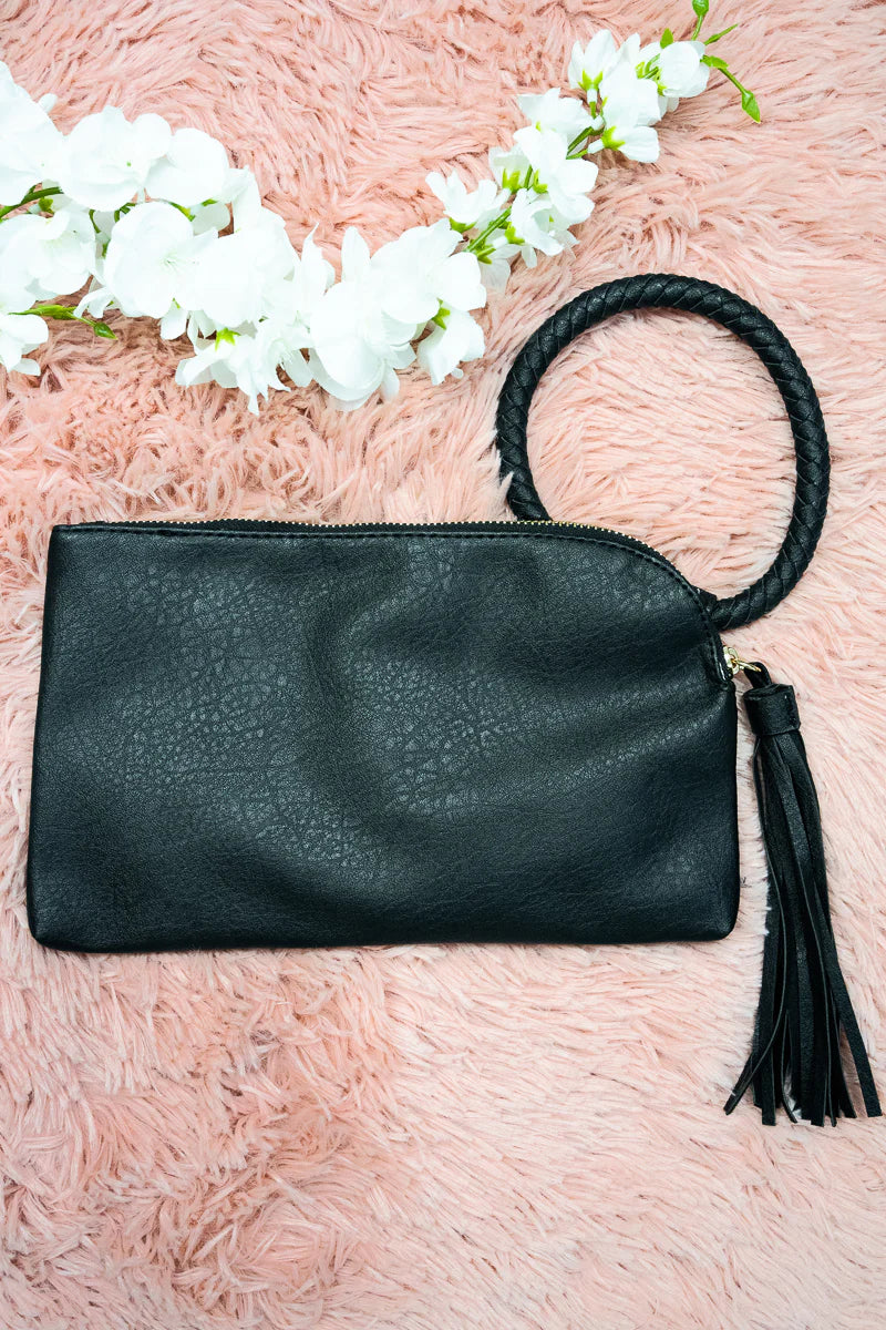 FAUX LEATHER BANGLE CLUTCH