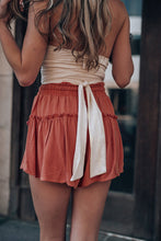 Load image into Gallery viewer, Belted Frill Trim Casual Shorts
