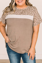 Load image into Gallery viewer, Leopard Color Block T-Shirt

