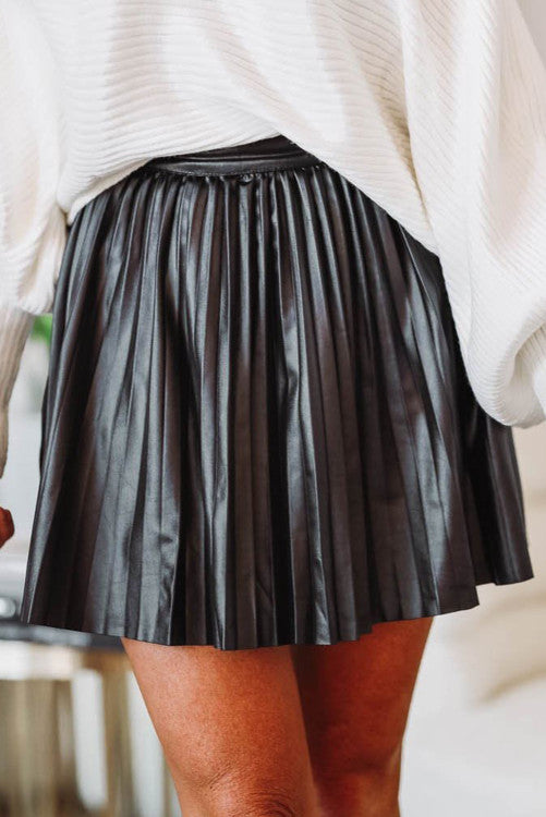 Faux leather Pleated High Waist Mini Skirt