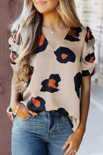 Load image into Gallery viewer, Ruched Short Sleeve Leopard Print Blouse
